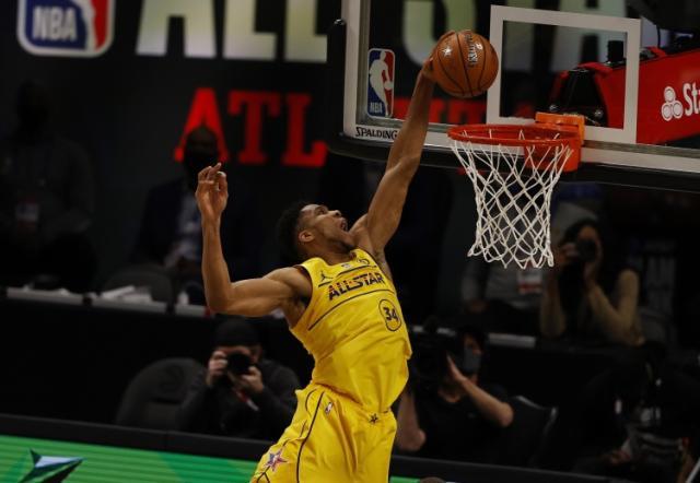 开云应用-NBA全明星正赛评分：6人获评A级 欧洲内线水土不服