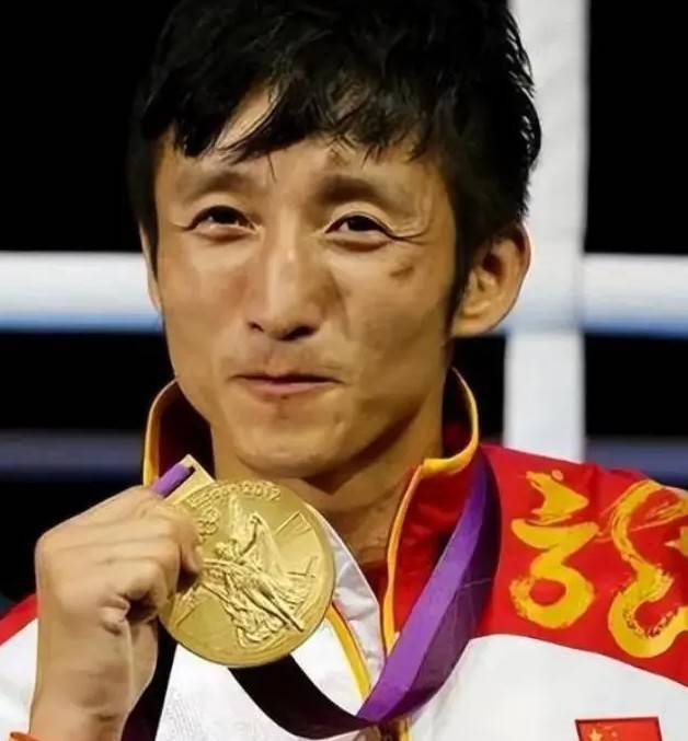 开云应用-重磅！邹市明公开翻案：我击败了日本人木村翔！|WBO|金腰带|拳击|蝇量级|赛事_新浪体育_新浪新闻